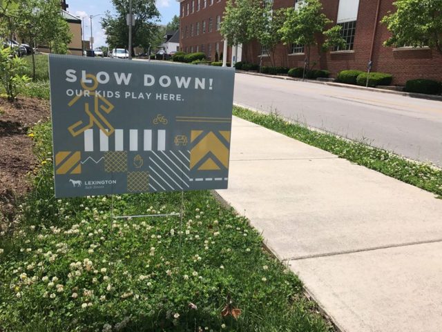 sign that says slow down